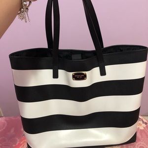 Michael Kors Black & White Striped Jet Set Totebag